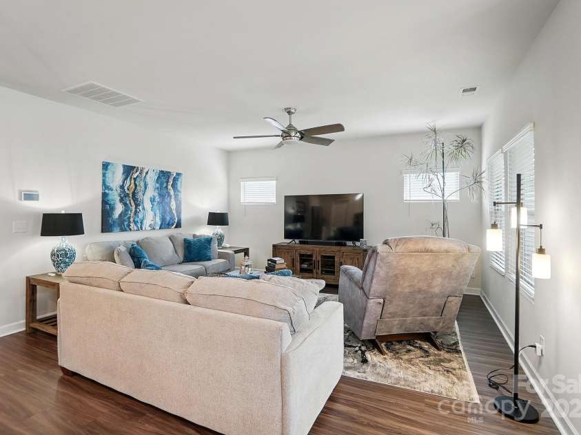 3833 Isenhour Road, Kannapolis, NC 28081.  MLS# CAR4259741, YatesRealty ID 18342. 