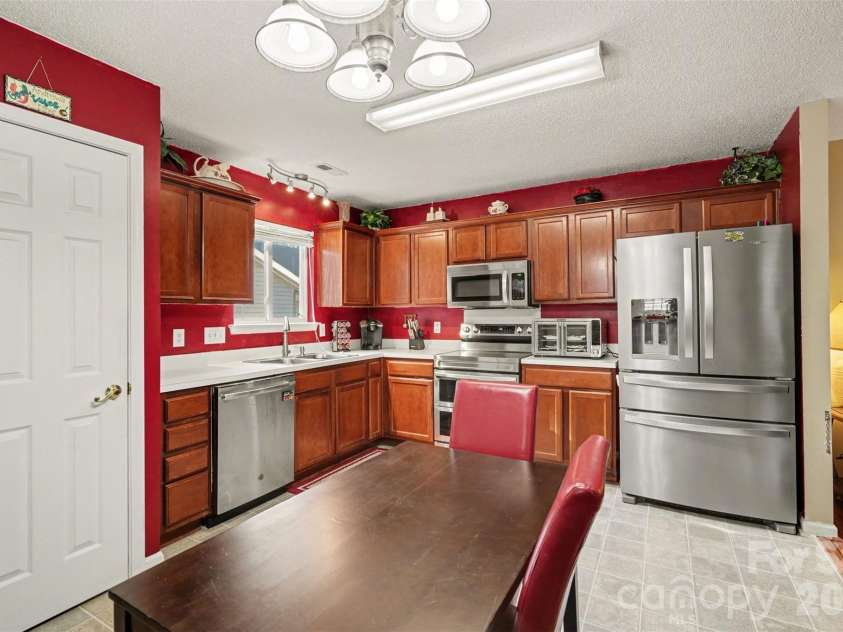 3806 Crimson Wing Drive, Indian Trail, NC 28079.  MLS# CAR4368517, YatesRealty ID 18343. 