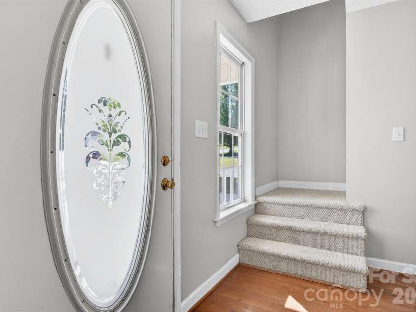 7 Collin Lane, Thomasville, NC 27360.  MLS# CAR4369183, YatesRealty ID 18344. Behind front door
