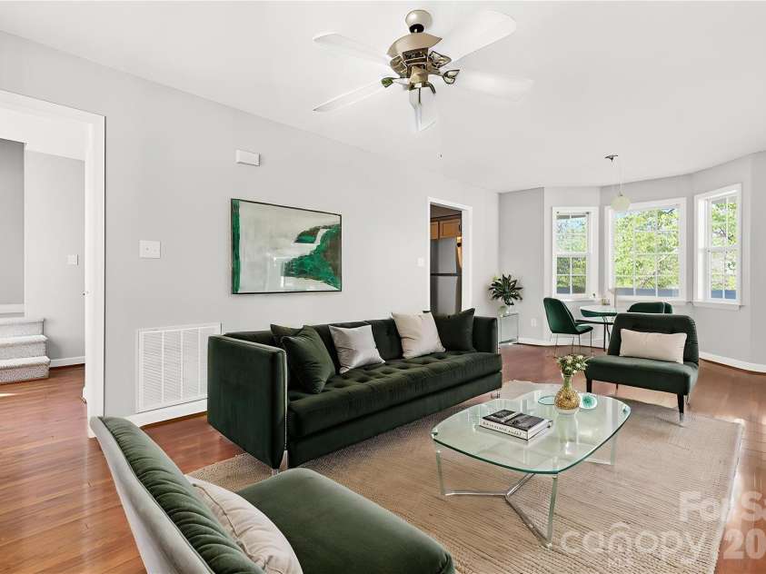 7 Collin Lane, Thomasville, NC 27360.  MLS# CAR4369183, YatesRealty ID 18344. Digitally staged