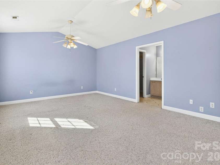 7 Collin Lane, Thomasville, NC 27360.  MLS# CAR4369183, YatesRealty ID 18344. Primary 