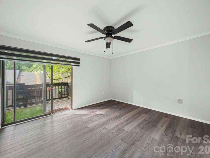 5026 Sardis Road, Charlotte, NC 28270.  MLS# CAR4367140, YatesRealty ID 18345. 