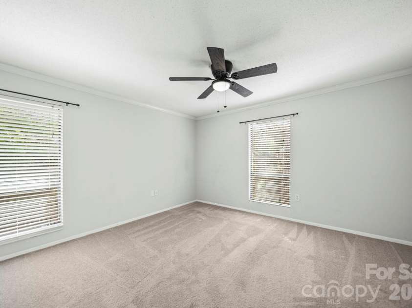 5026 Sardis Road, Charlotte, NC 28270.  MLS# CAR4367140, YatesRealty ID 18345. 