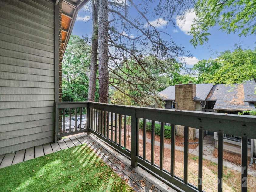 5026 Sardis Road, Charlotte, NC 28270.  MLS# CAR4367140, YatesRealty ID 18345. 