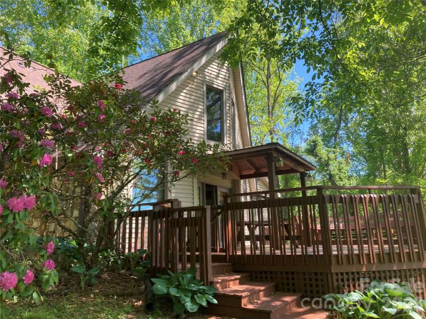 344 Mills River Road, Mills River, NC 28759.  MLS# CAR4374201, YatesRealty ID 18346. Large deck