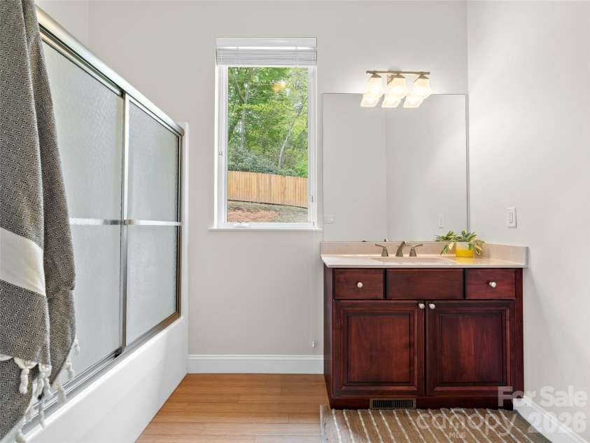 16 Chickadee Lane, Fairview, NC 28730.  MLS# CAR4375126, YatesRealty ID 18349. With its own private bathroom