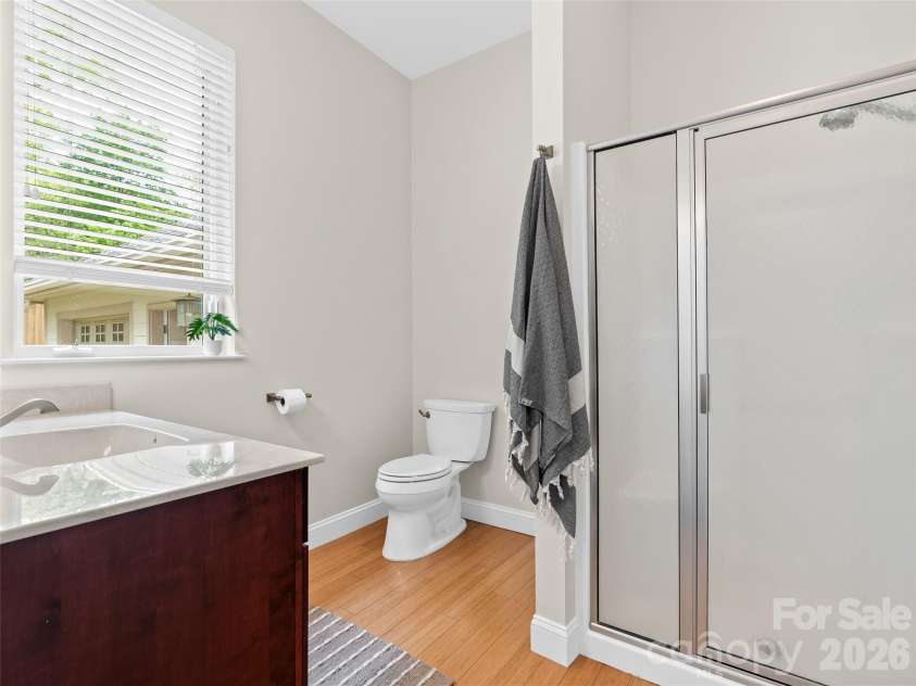 16 Chickadee Lane, Fairview, NC 28730.  MLS# CAR4375126, YatesRealty ID 18349. With its own private bathroom