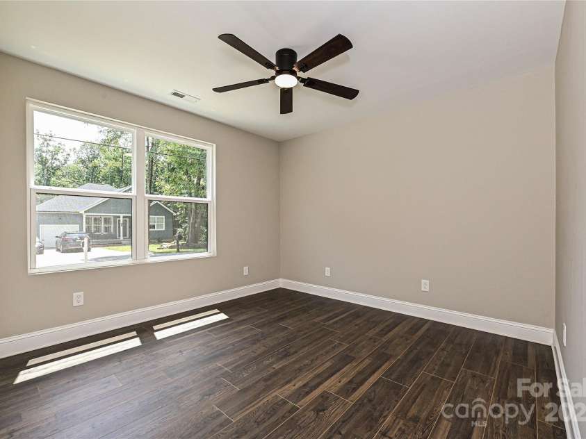 446 Mint Street, Rock Hill, SC 29730.  MLS# CAR4268489, YatesRealty ID 18350. 