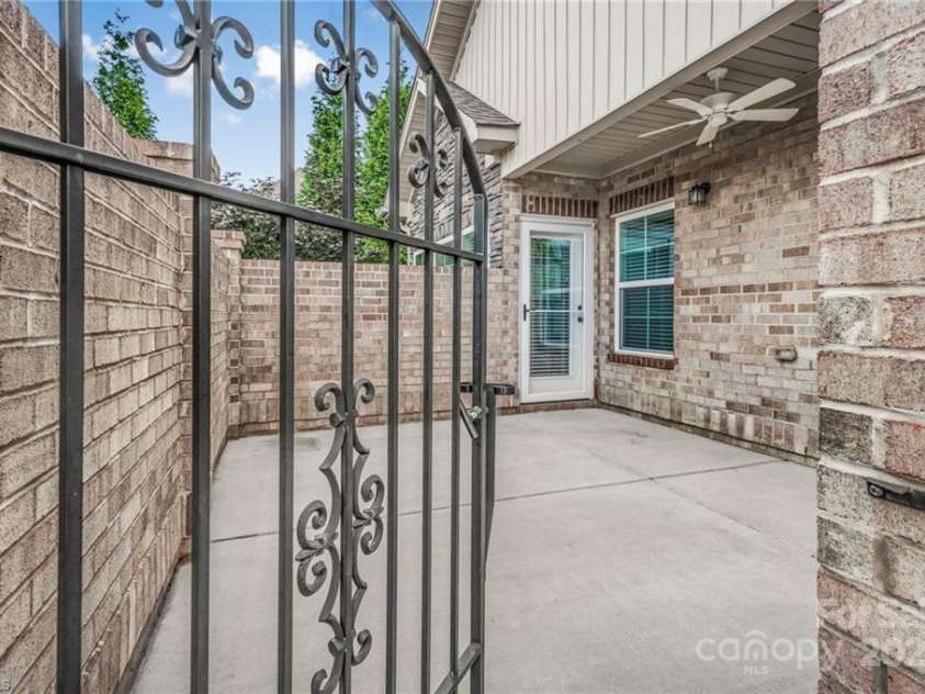 202 Watchtower Court, Winston Salem, NC 27127.  MLS# CAR4268660, YatesRealty ID 18351. 