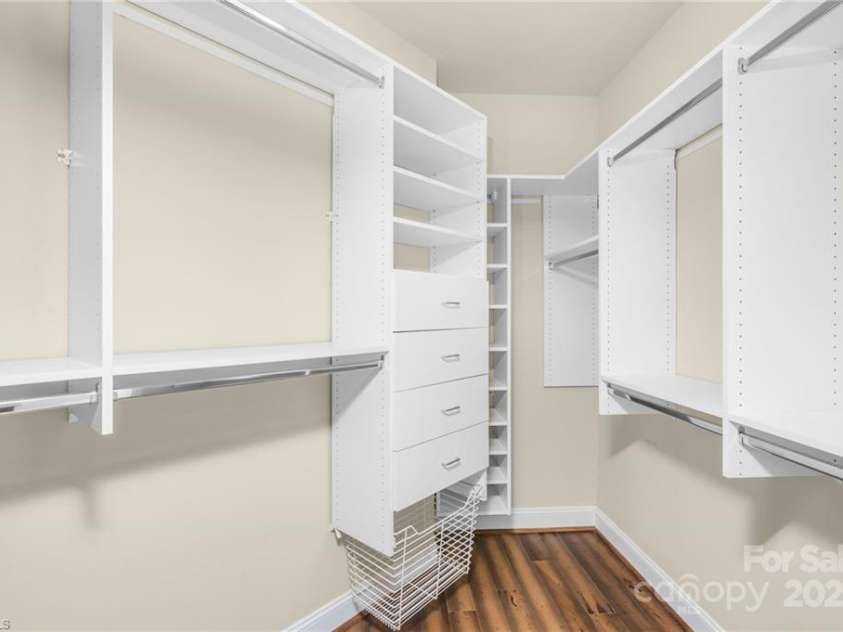 202 Watchtower Court, Winston Salem, NC 27127.  MLS# CAR4268660, YatesRealty ID 18351. 