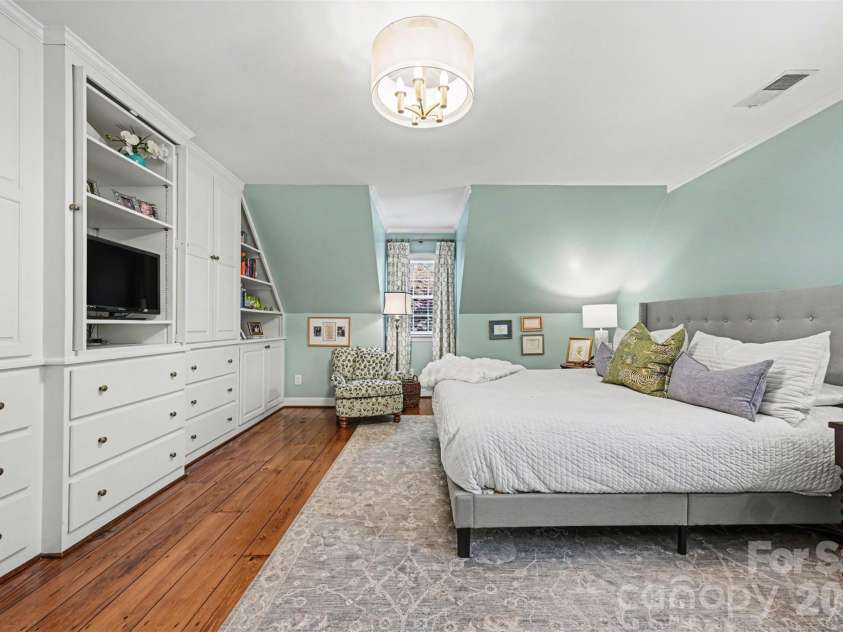 2511 Heritage Circle, Statesville, NC 28625.  MLS# CAR4328424, YatesRealty ID 18351. 