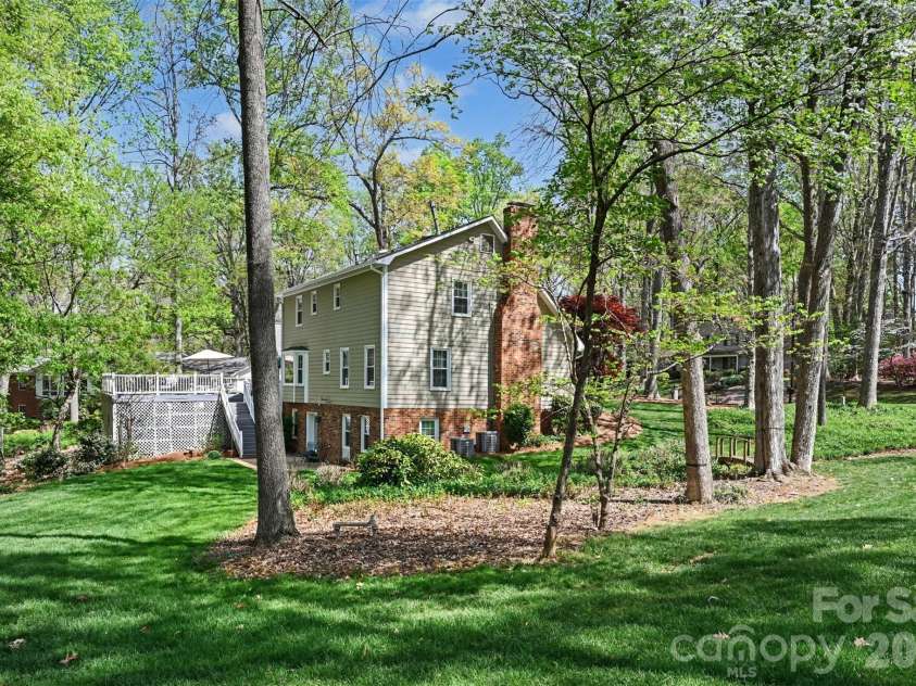 2511 Heritage Circle, Statesville, NC 28625.  MLS# CAR4328424, YatesRealty ID 18351. 