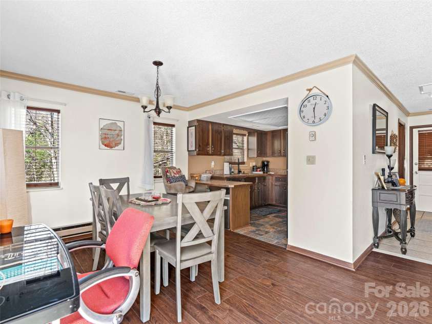 174 Pleasant Ridge, Maggie Valley, NC 28751.  MLS# CAR4349754, YatesRealty ID 18353. 