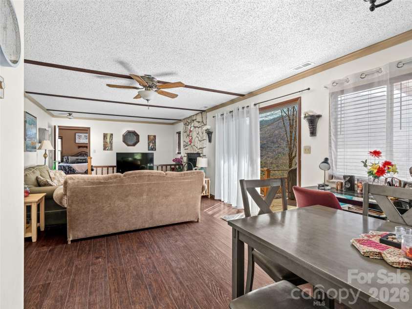 174 Pleasant Ridge, Maggie Valley, NC 28751.  MLS# CAR4349754, YatesRealty ID 18353. 