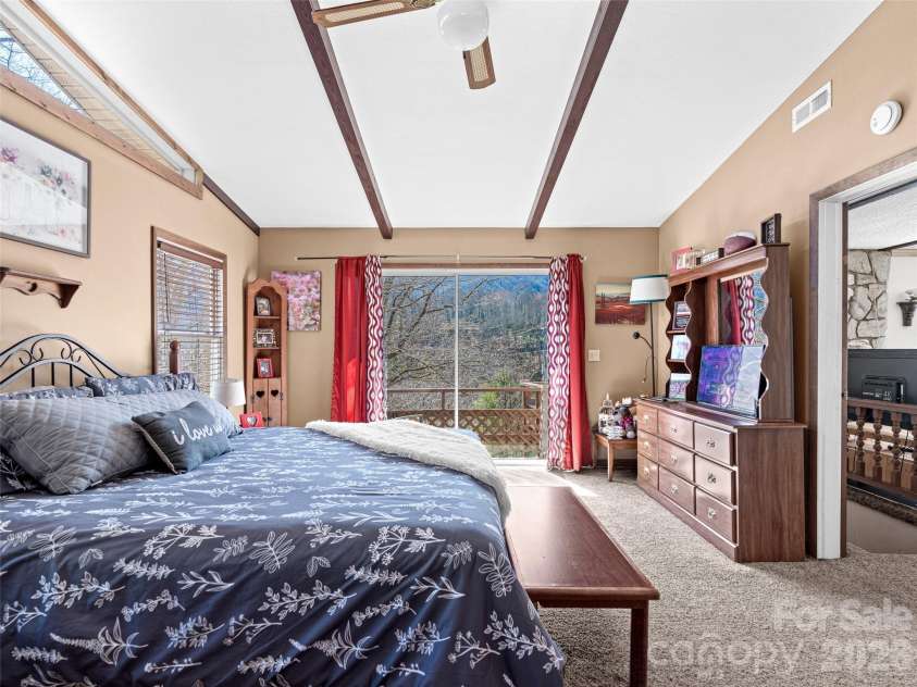 174 Pleasant Ridge, Maggie Valley, NC 28751.  MLS# CAR4349754, YatesRealty ID 18353. 