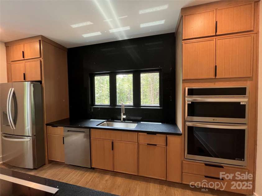 908 Apex Drive, Albemarle, NC 28001.  MLS# CAR4268811, YatesRealty ID 18354. 