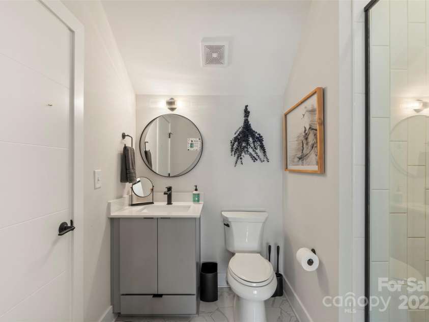 4520 Radler Court, Charlotte, NC 28217.  MLS# CAR4264934, YatesRealty ID 18355. 