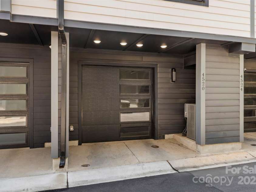 4520 Radler Court, Charlotte, NC 28217.  MLS# CAR4264934, YatesRealty ID 18355. 