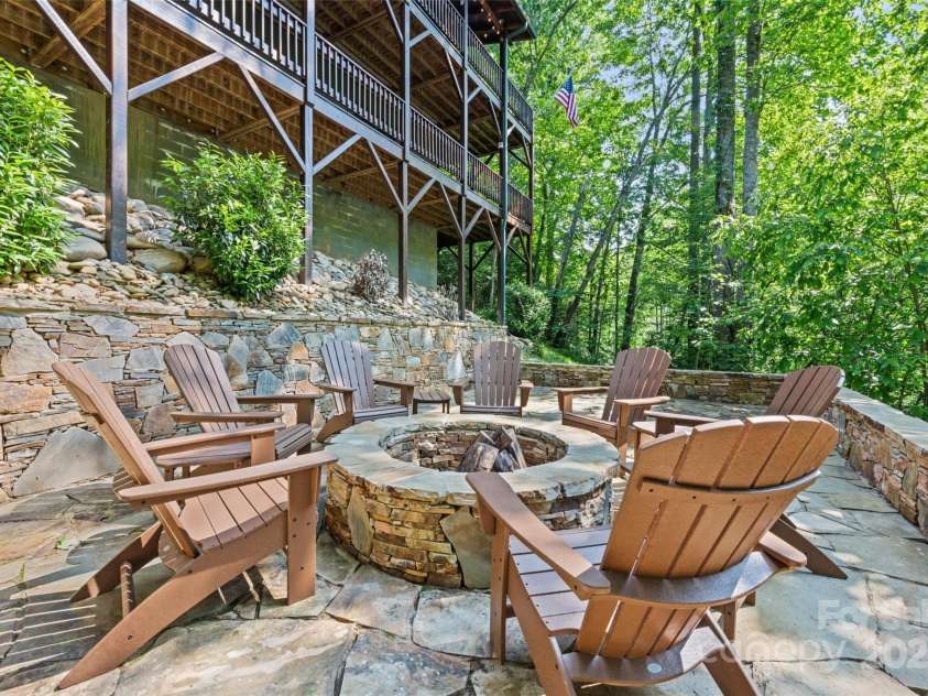 115 Serendipity Lane, Waynesville, NC 28785.  MLS# CAR4265362, YatesRealty ID 18356. 