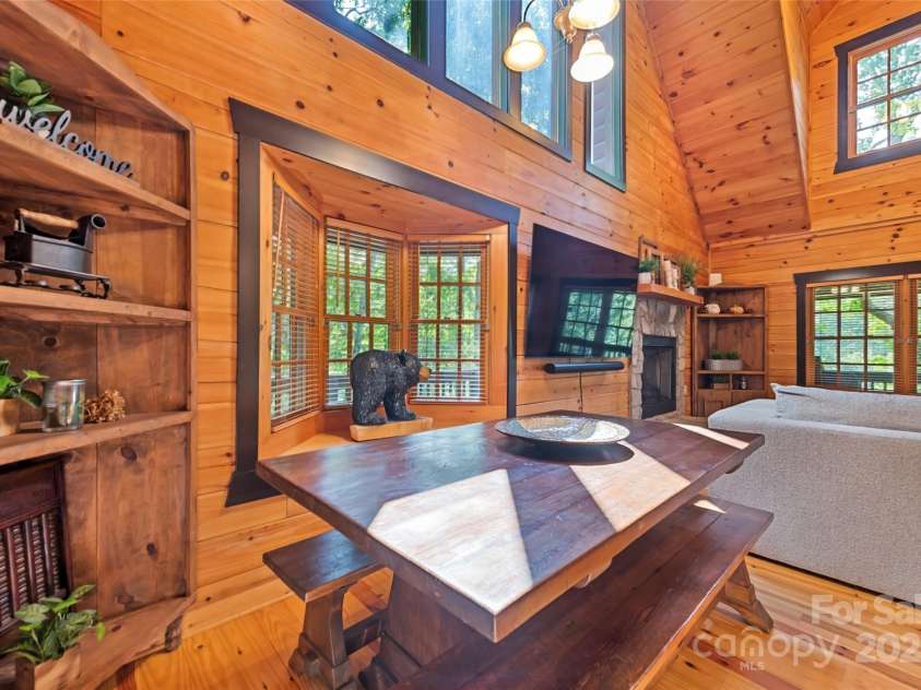 115 Serendipity Lane, Waynesville, NC 28785.  MLS# CAR4265362, YatesRealty ID 18356. 