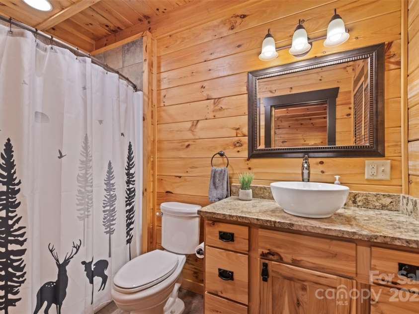 115 Serendipity Lane, Waynesville, NC 28785.  MLS# CAR4265362, YatesRealty ID 18356. 