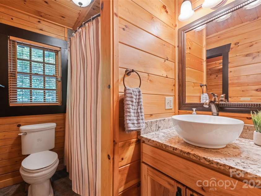 115 Serendipity Lane, Waynesville, NC 28785.  MLS# CAR4265362, YatesRealty ID 18356. 