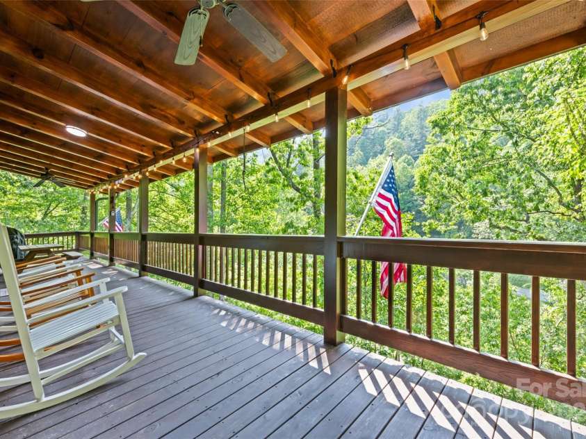115 Serendipity Lane, Waynesville, NC 28785.  MLS# CAR4265362, YatesRealty ID 18356. 