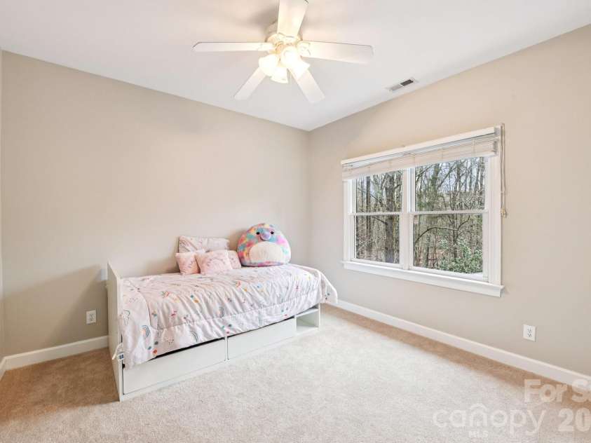 13003 Darby Chase Drive, Charlotte, NC 28277.  MLS# CAR4355354, YatesRealty ID 18356. 