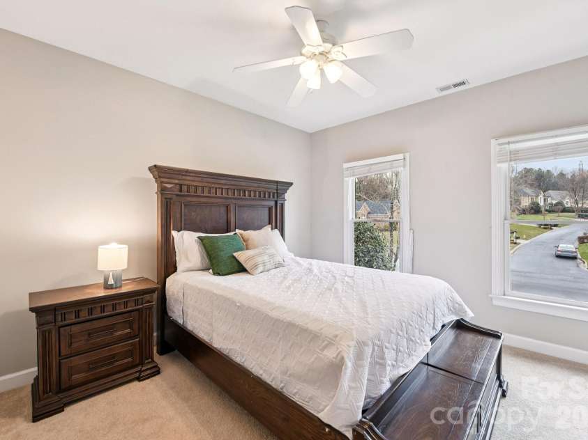 13003 Darby Chase Drive, Charlotte, NC 28277.  MLS# CAR4355354, YatesRealty ID 18356. 