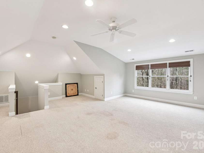 13003 Darby Chase Drive, Charlotte, NC 28277.  MLS# CAR4355354, YatesRealty ID 18356. 