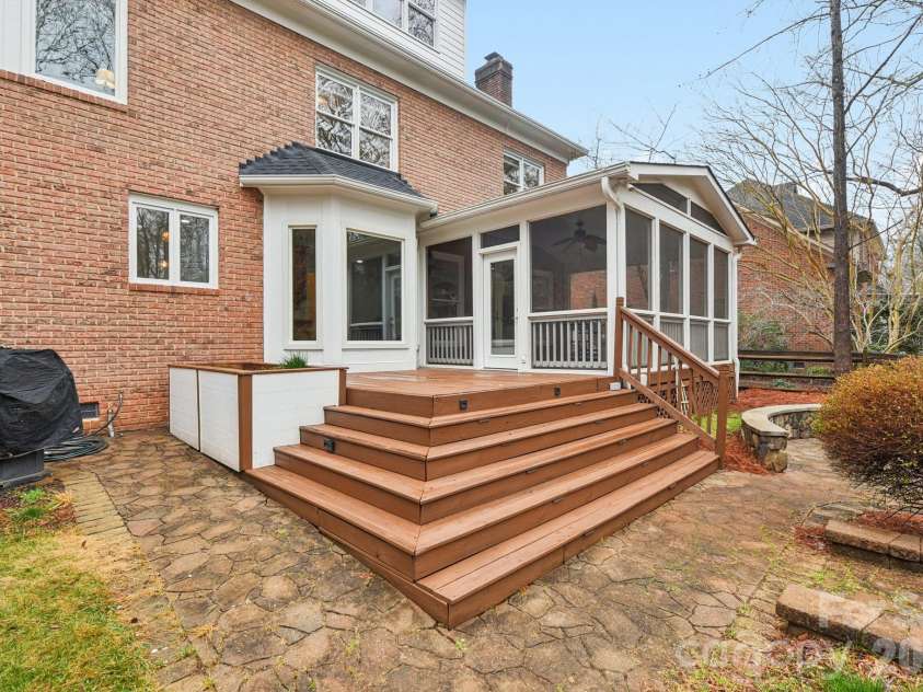 13003 Darby Chase Drive, Charlotte, NC 28277.  MLS# CAR4355354, YatesRealty ID 18356. 