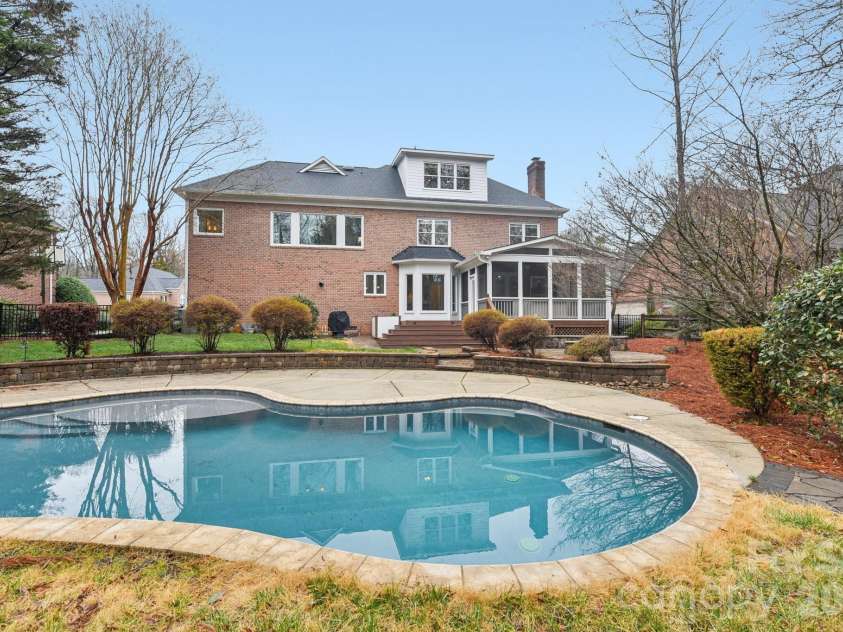 13003 Darby Chase Drive, Charlotte, NC 28277.  MLS# CAR4355354, YatesRealty ID 18356. 