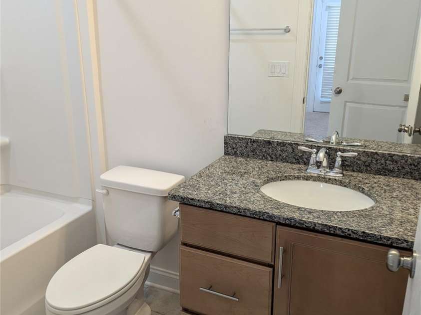9240 Walnut Hill Road, Concord, NC 28027.  MLS# CAR4330355, YatesRealty ID 18358. Upper level full bath