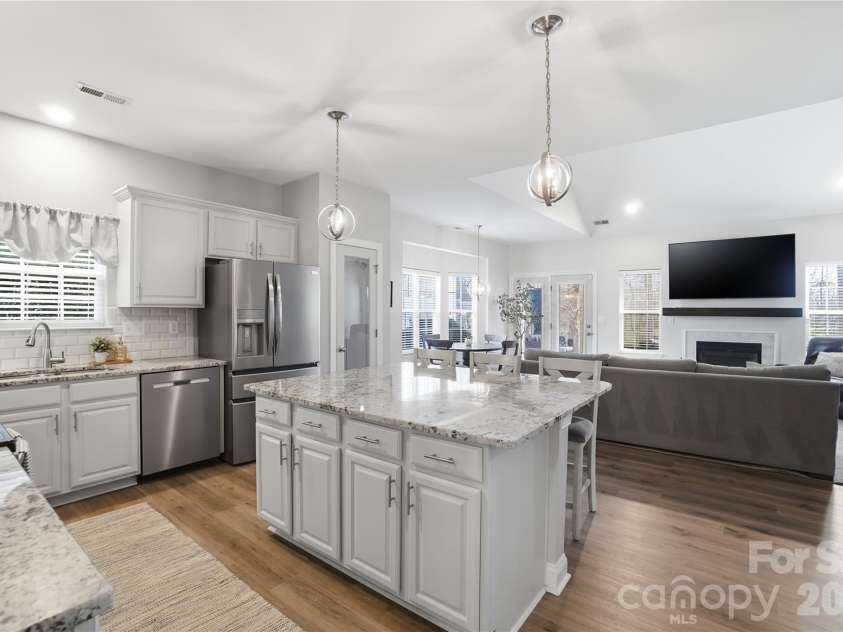 19149 Celestine Lane, Cornelius, NC 28031.  MLS# CAR4349668, YatesRealty ID 18359. 