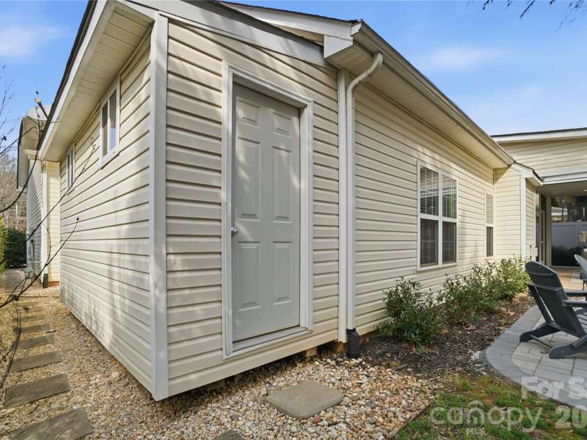 19149 Celestine Lane, Cornelius, NC 28031.  MLS# CAR4349668, YatesRealty ID 18359. 