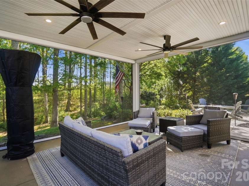 19149 Celestine Lane, Cornelius, NC 28031.  MLS# CAR4349668, YatesRealty ID 18359. 