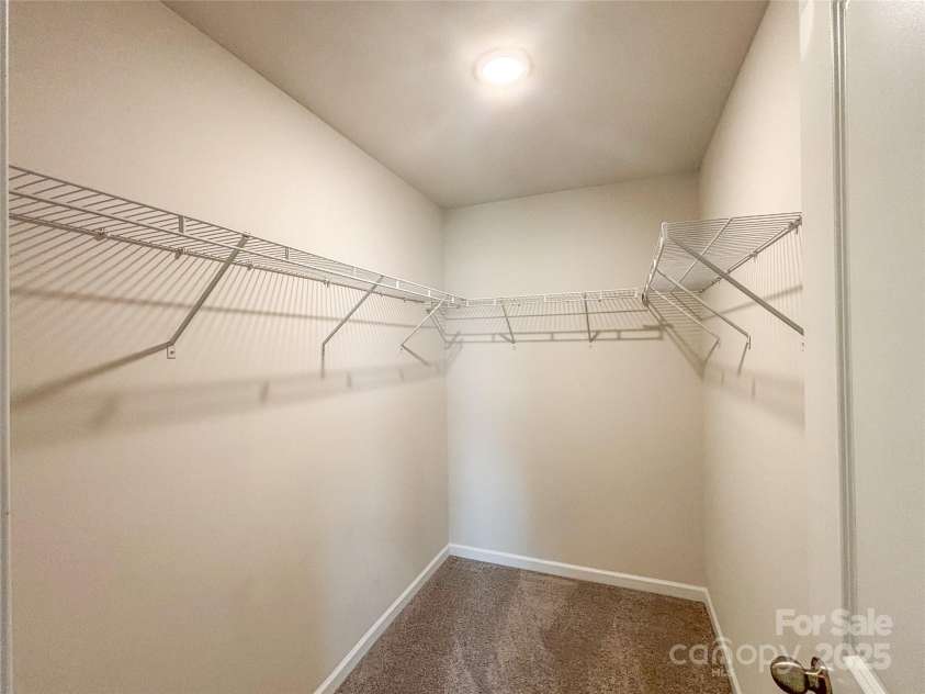 414 1st Avenue None, Hickory, NC 28602.  MLS# CAR4268983, YatesRealty ID 18360. 