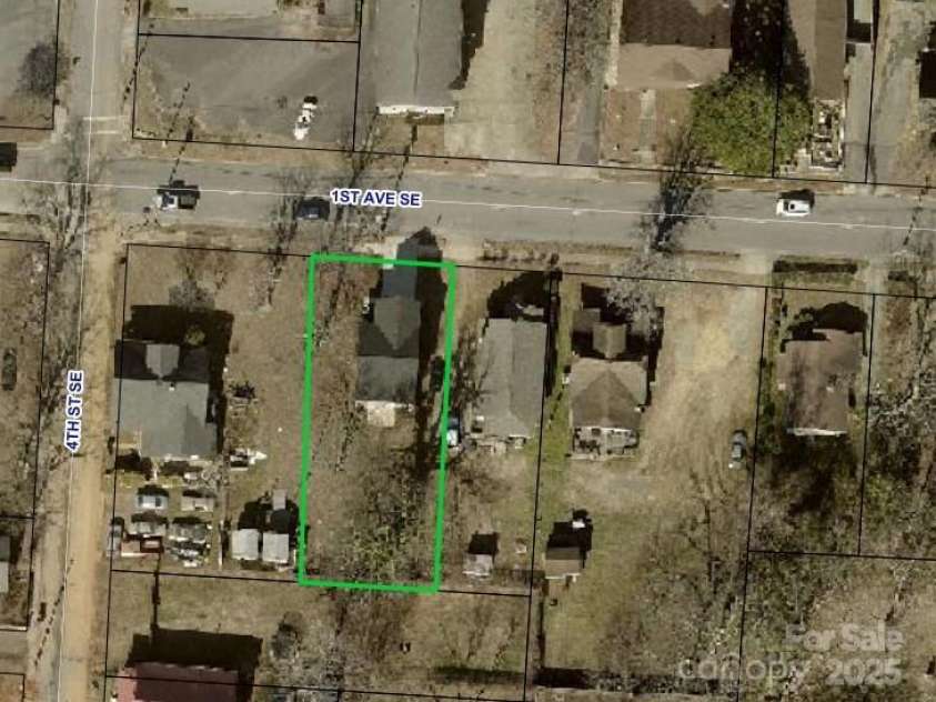 414 1st Avenue None, Hickory, NC 28602.  MLS# CAR4268983, YatesRealty ID 18360. 