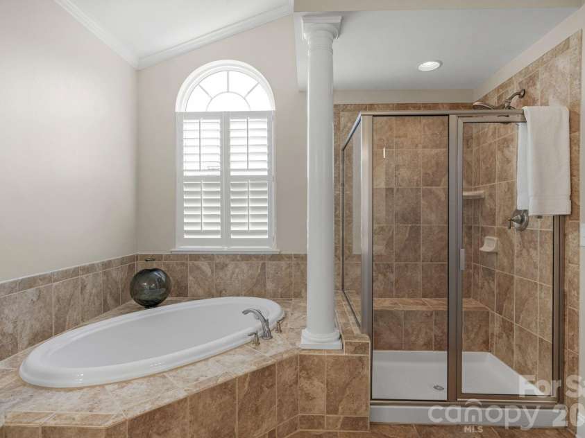 7122 Yellowhorn Trail, Waxhaw, NC 28173.  MLS# CAR4310525, YatesRealty ID 18360. 
