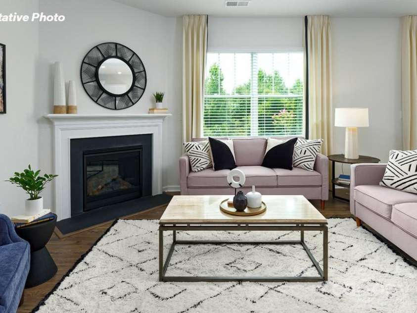 3735 Coleman Drive, Charlotte, NC 28215.  MLS# CAR4269025, YatesRealty ID 18362. 