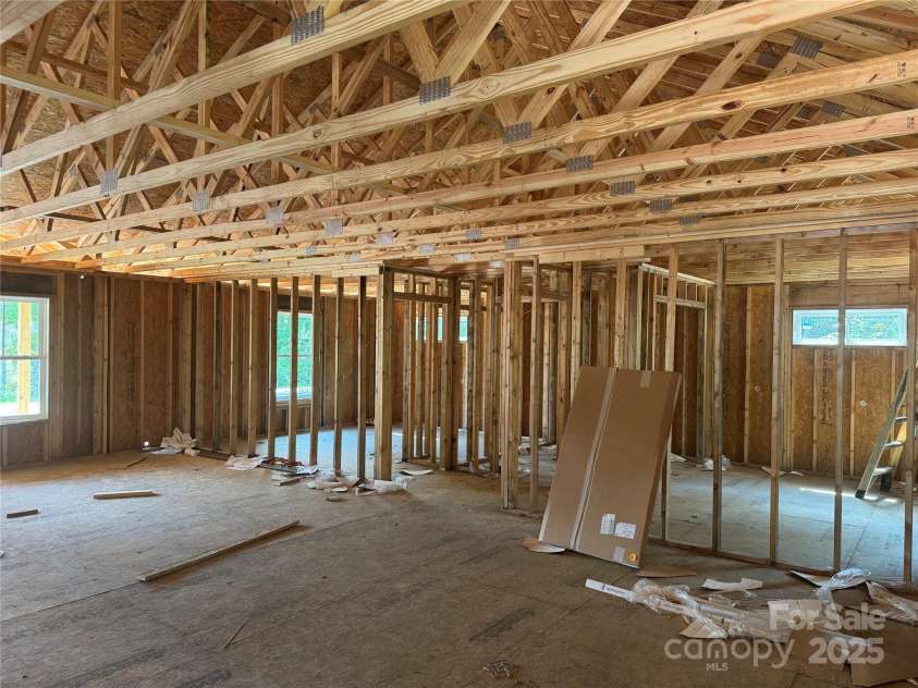 135 Wildwood Way, Lake Toxaway, NC 28747.  MLS# CAR4267132, YatesRealty ID 18363. 