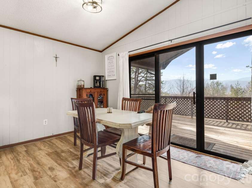 1330 Maple Springs Drive, Waynesville, NC 28785.  MLS# CAR4346066, YatesRealty ID 18364. 