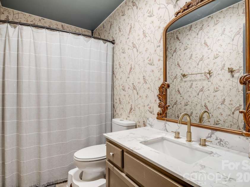 1330 Maple Springs Drive, Waynesville, NC 28785.  MLS# CAR4346066, YatesRealty ID 18364. 