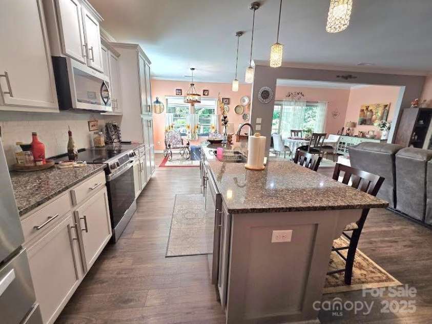 16115 Commodore Drive, Lancaster, SC 29720.  MLS# CAR4268472, YatesRealty ID 18364. 