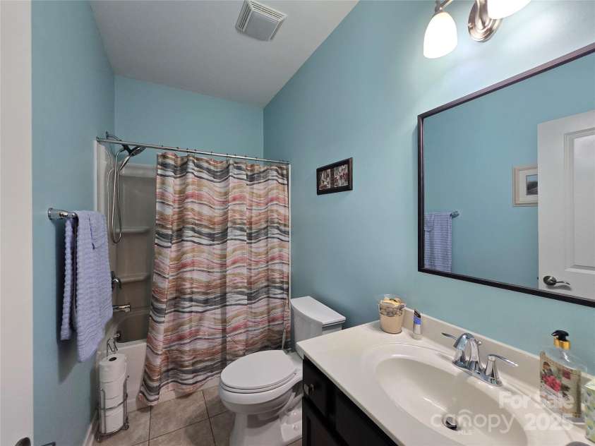 16115 Commodore Drive, Lancaster, SC 29720.  MLS# CAR4268472, YatesRealty ID 18364. 