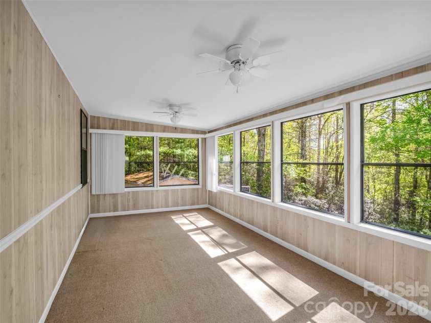 203 Rogat Road, Hendersonville, NC 28792.  MLS# CAR4375541, YatesRealty ID 18365. 