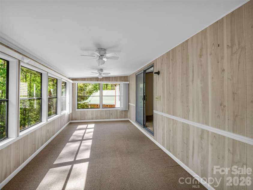 203 Rogat Road, Hendersonville, NC 28792.  MLS# CAR4375541, YatesRealty ID 18365. 