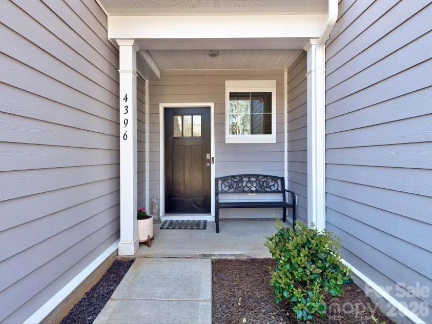 4396 Bronze Boulevard, Sherrills Ford, NC 28673.  MLS# CAR4367432, YatesRealty ID 18366. 