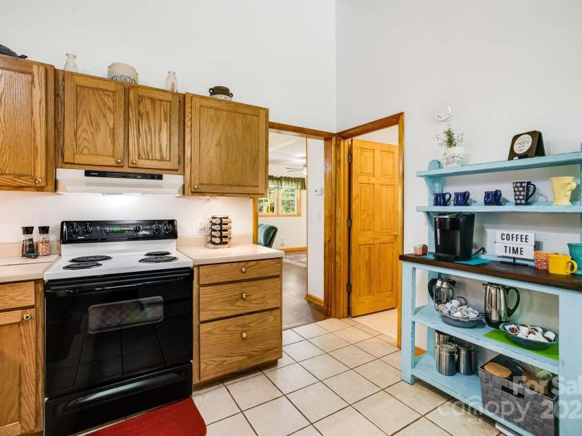 2763 Crabtree Road, Spruce Pine, NC 28777.  MLS# CAR4264759, YatesRealty ID 18367. 