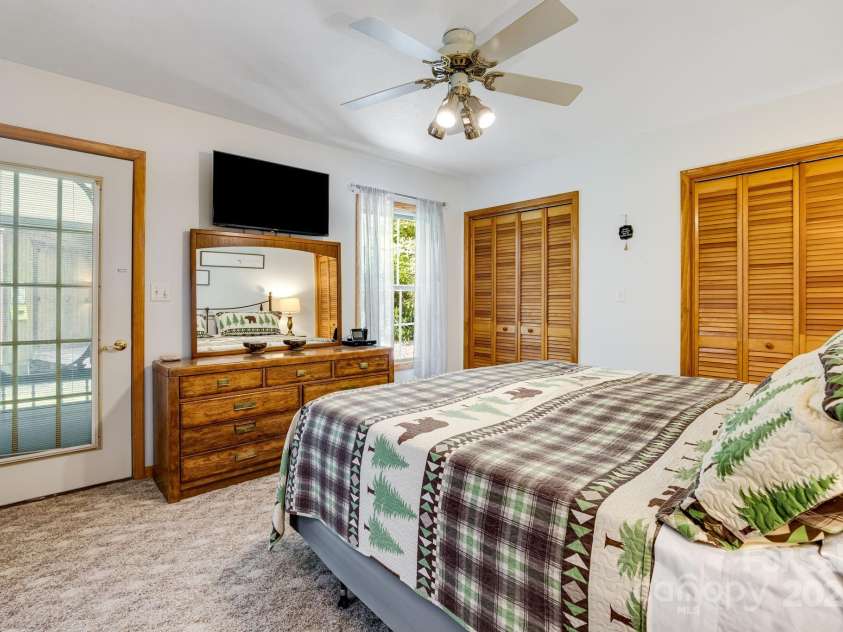 2763 Crabtree Road, Spruce Pine, NC 28777.  MLS# CAR4264759, YatesRealty ID 18367. 